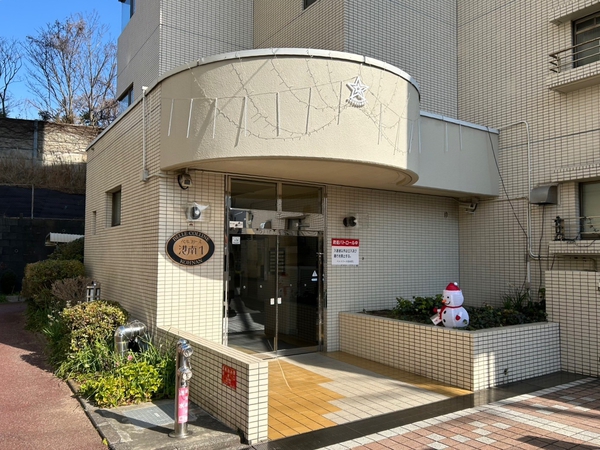 【ベルコリーヌ港南第一】エントランス