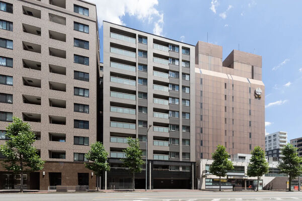 【プレミスト京都烏丸通】外観２