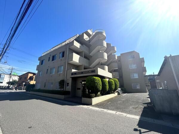 【グランドムール岩槻】外観
