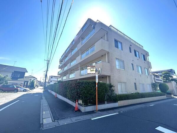 【グランドムール岩槻】外観
