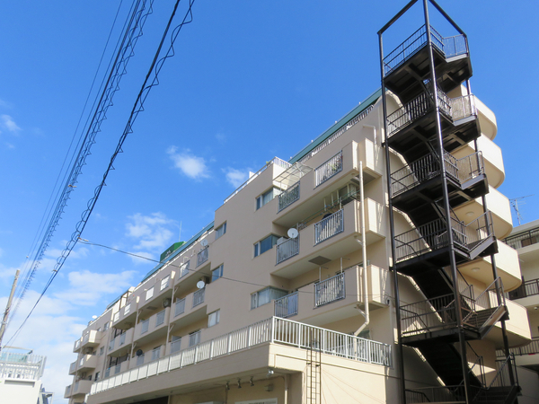 【祖師谷大蔵サマリヤマンション】外観 【祖師谷大蔵サマリヤマンション】外観