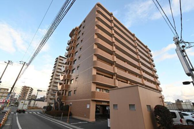 【ライオンズマンション倉敷老松町】外観