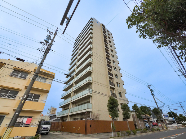 【エルグランデ高松クラスコート】外観