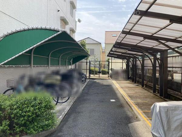 【コープ野村伊丹昆陽】駐輪場