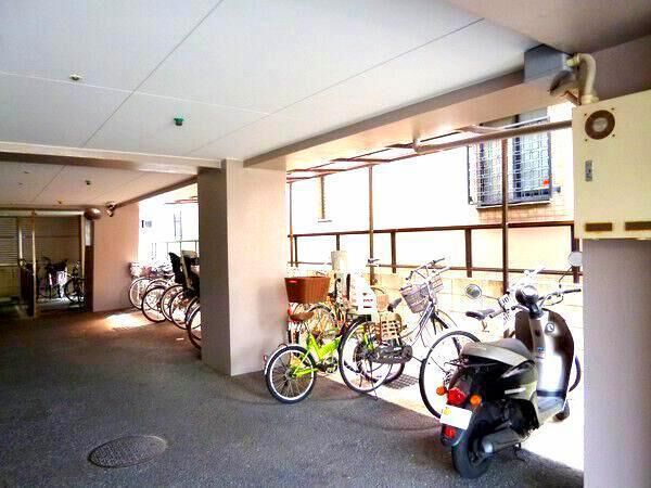 【アメニティ新栄】共用部分（駐輪場）