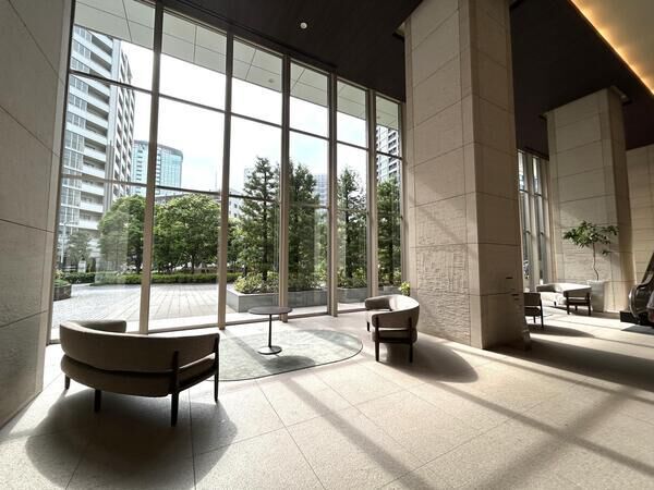 【THE TOYOSU TOWER】グランドエントランス 【THE TOYOSU TOWER】グランドエントランス