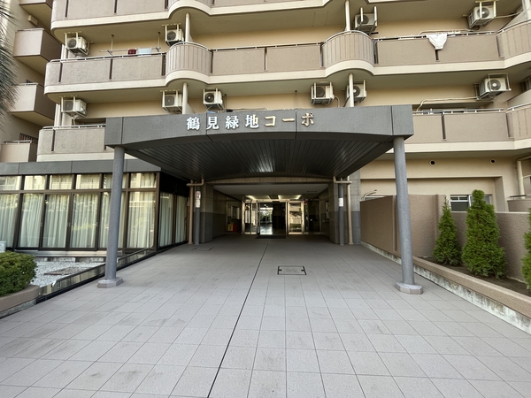 【鶴見緑地コーポ】エントランス