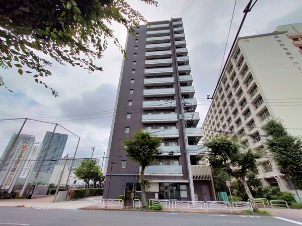 【クレヴィア越中島】外観写真