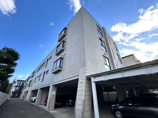 【宮の森シティハウス】外観