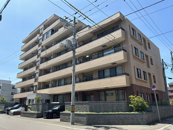 【グラン アビテ福住】外観