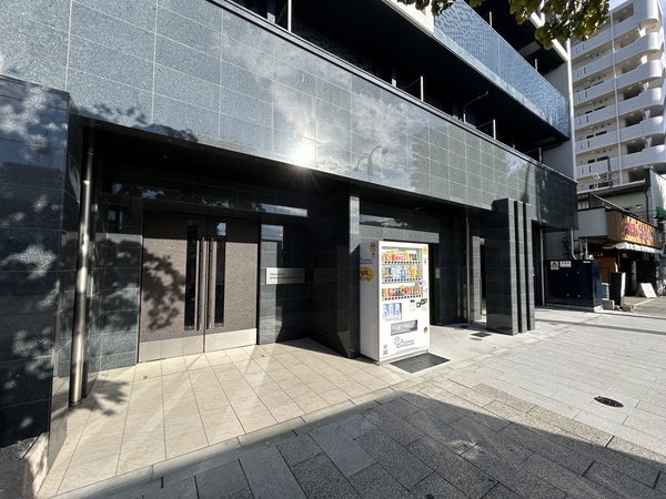 【プレサンス吹上駅前エテルノ】エントランス 【プレサンス吹上駅前エテルノ】エントランス