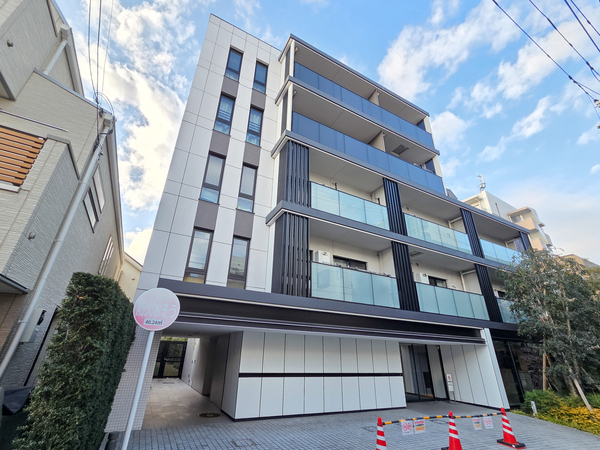 【プレミスト調布クロス】外観