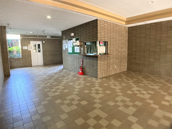【グランコート多賀城】エントランス
