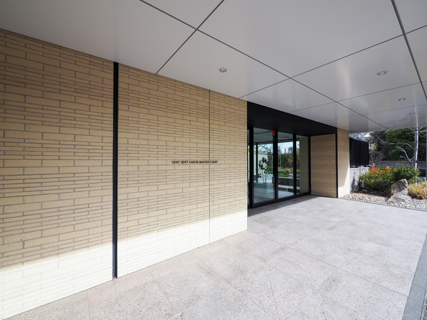 【バンベール刈谷マスターコート】エントランス