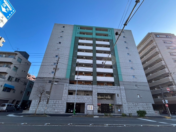 【グランドガーラ横濱万世町】外観