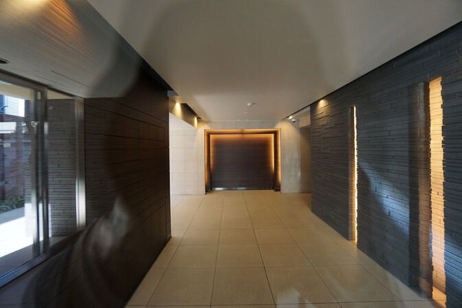 エントランスホール