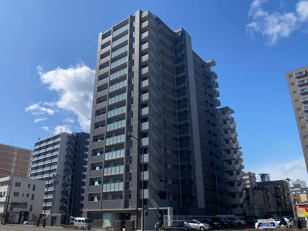 【セレーノ榴ケ岡】外観