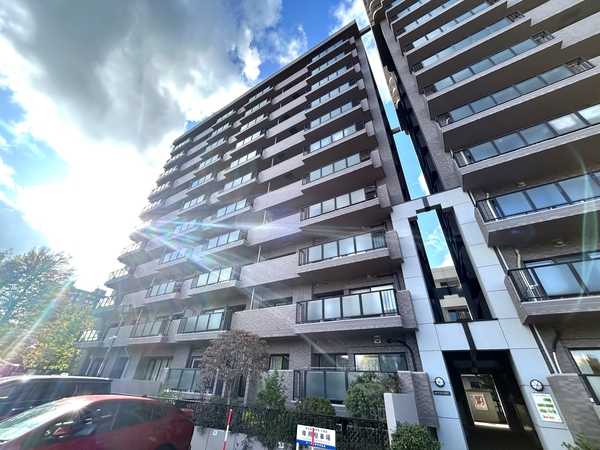 【カーサ桑園】外観（Ｂ棟）