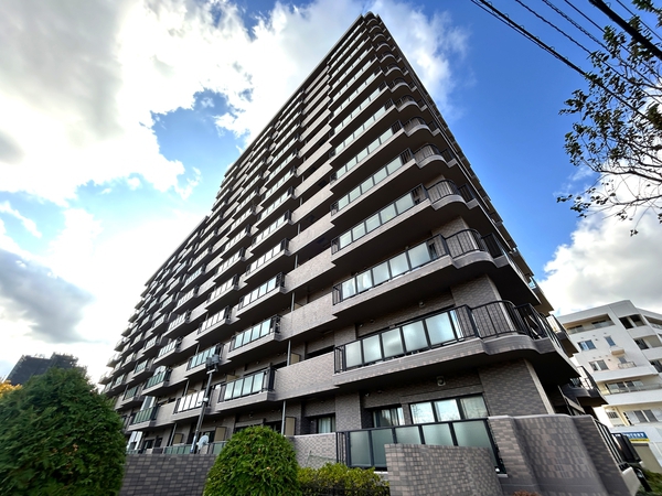 【カーサ桑園】外観（Ａ棟）