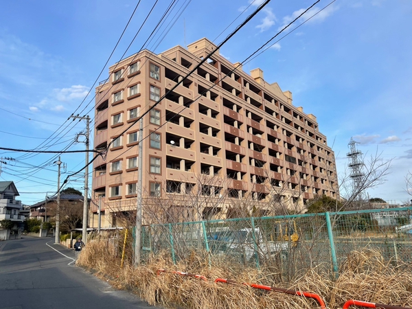 【サンクタス新松戸ヴィレーヴ】外観