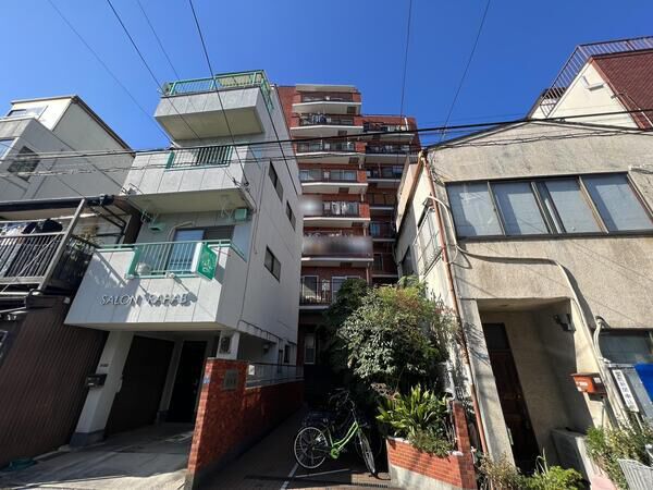 シャンボール東向島