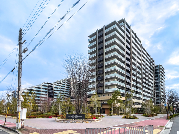 【パークホームズ伊丹稲野ガーデンスクエアパークフロント】外観