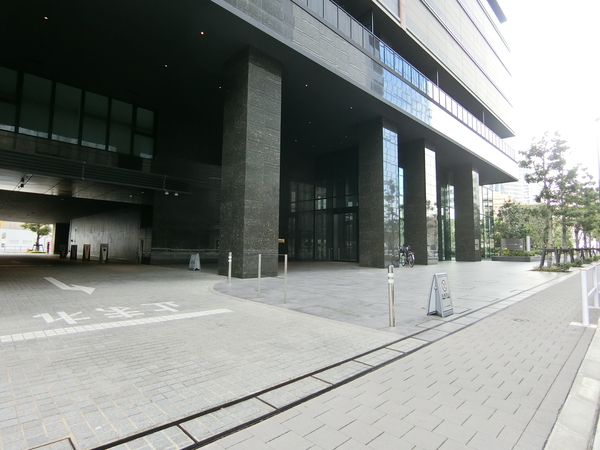 【シティタワー新宿】エントランス 【シティタワー新宿】エントランス