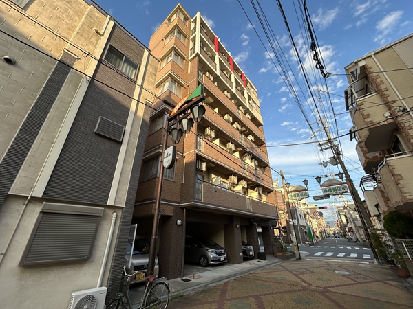 【エスカーサ大阪城東】外観