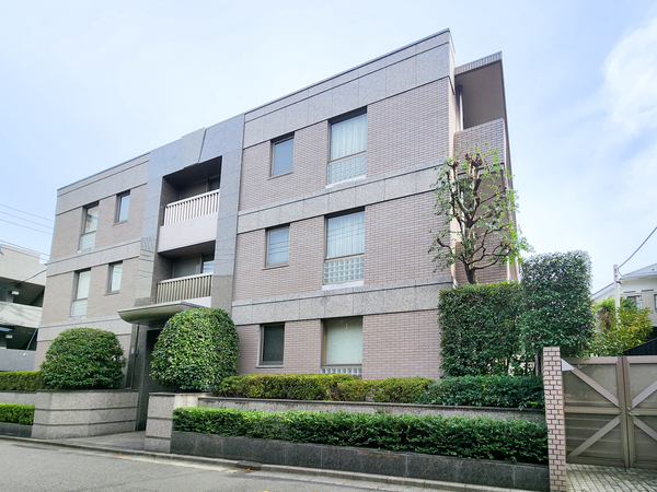 【ヒルコート・南麻布】外観