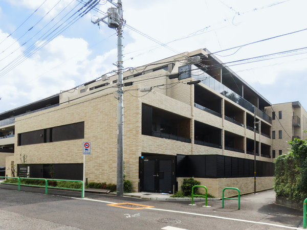 【アネシア練馬中村南】外観