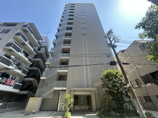 【リビオレゾン浅草】外観