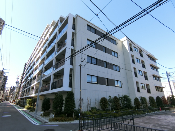 【プレミスト横濱反町】外観