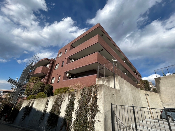 【リーベスト山手】外観