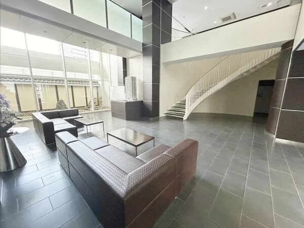 【ゼスタ浄水タワー】ロビー