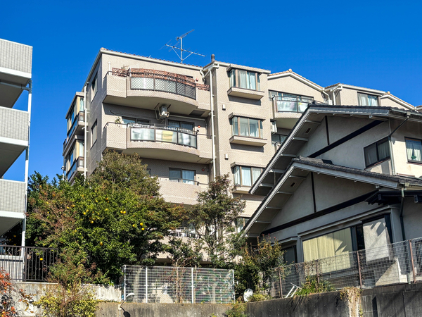 【ルジェンテ・リベル宮崎台】外観