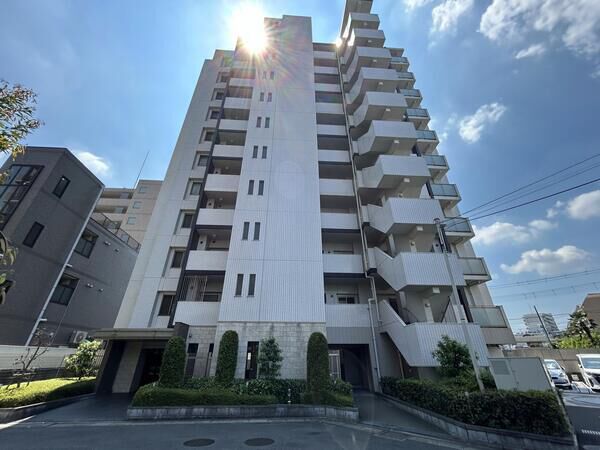 【レーベンリヴァーレスマートレジデンス土呂】外観