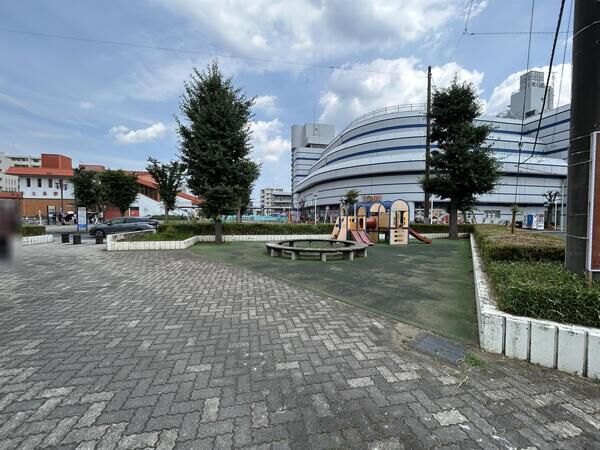 富士見公園　約140ｍ