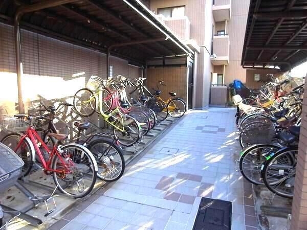 【フェアロージュ葛西】共用部分(駐輪所) 【フェアロージュ葛西】共用部分(駐輪所)