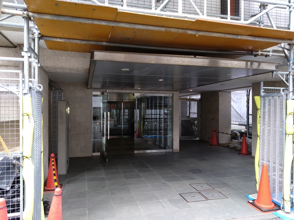 【シュプレ新横浜】エントランス