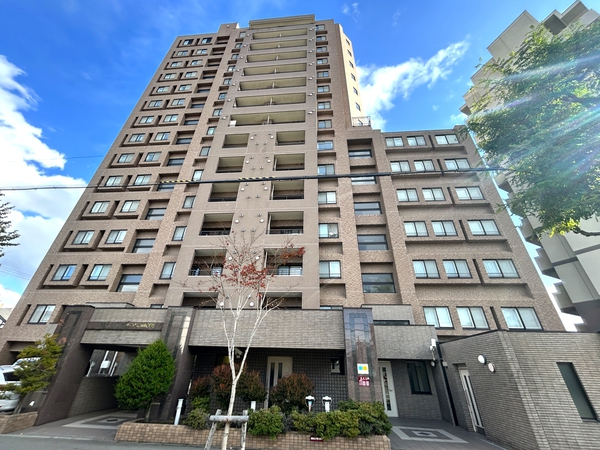 【ラピスガーデン宮の森コンフォートタワー】外観 【ラピスガーデン宮の森コンフォートタワー】外観