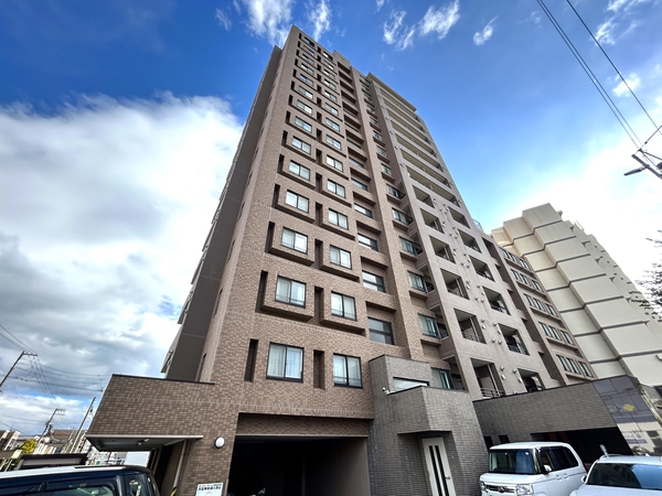 【ラピスガーデン宮の森コンフォートタワー】外観 【ラピスガーデン宮の森コンフォートタワー】外観