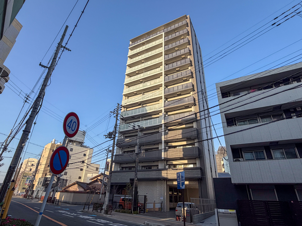 【エスリード八尾駅前ザ・フロント】外観