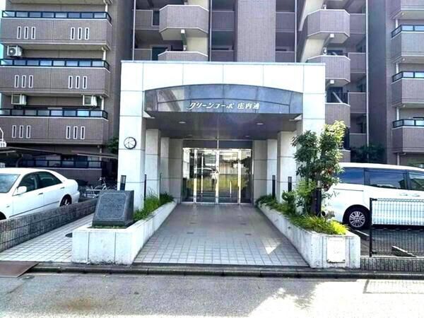 【グリーンコーポ庄内通】エントランス１