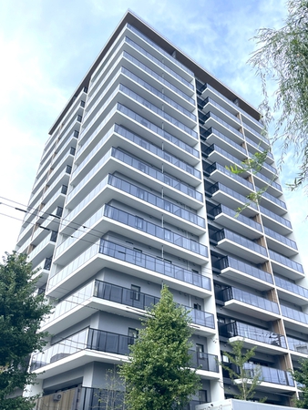 【クリオ札幌北4条ミッドグレイス】外観