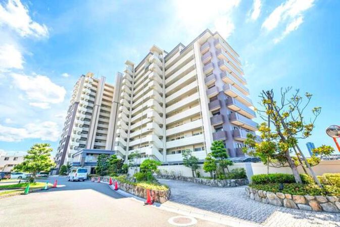 【パークサンリヤン香住ヶ丘】外観1