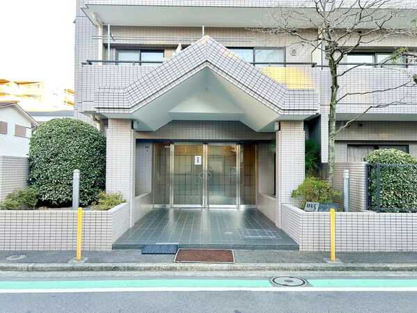 【東急ドエルアルス上大岡】エントランス1