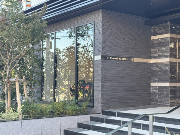 【エクセレントシティ市川妙典ザ・マークス】館銘板 【エクセレントシティ市川妙典ザ・マークス】館銘板