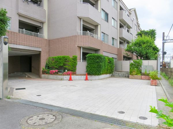 【東急ドエルアルス下北沢サウスウインド】外観 【東急ドエルアルス下北沢サウスウインド】外観