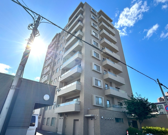 【エクセルシオール東札幌ウエスト】外観
