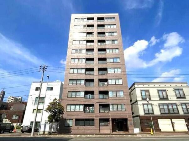 【東急ドエルアルス山鼻】外観２